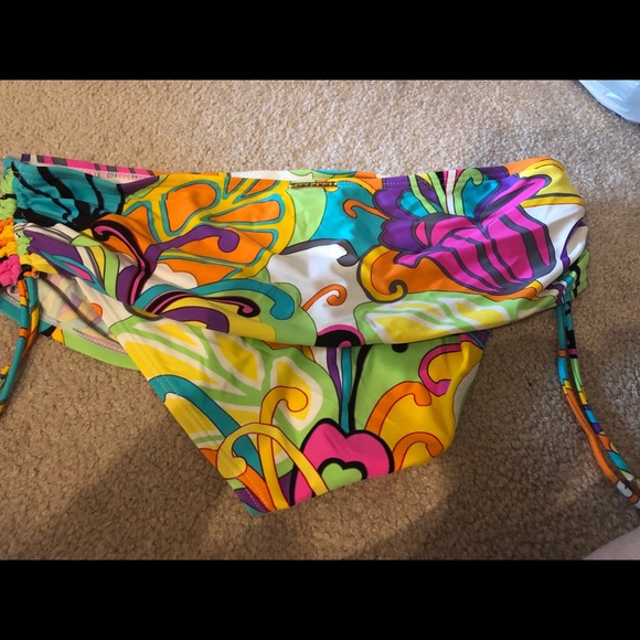 Tankini - Picture 3 of 4